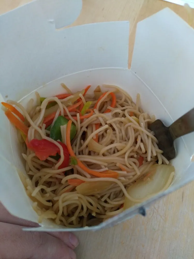 Nouilles Sautées Aux Légumes